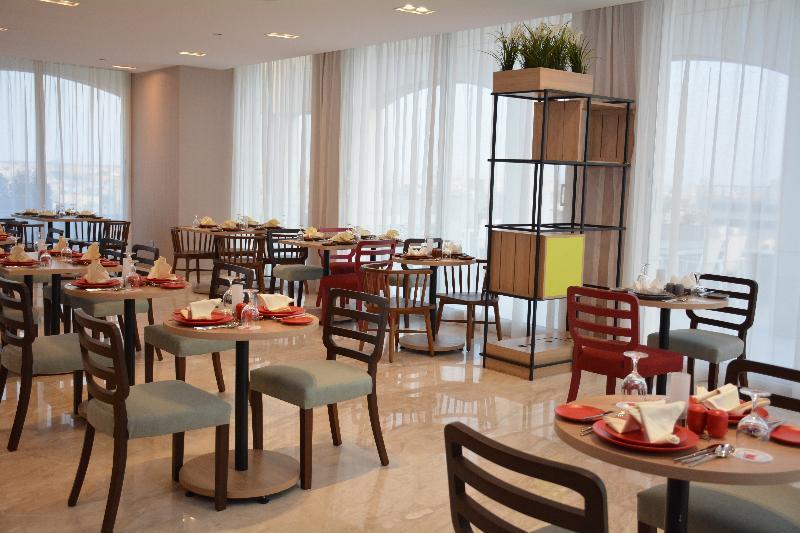 Intercityhotel Riyadh Malaz Exteriör bild